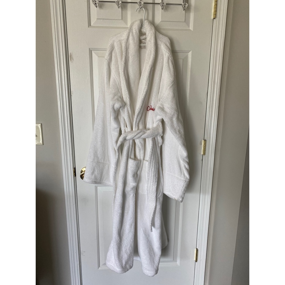 Old Spice White Robe